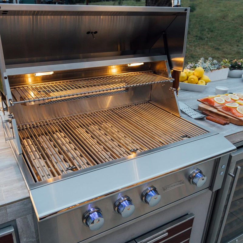 Summerset 36" Alturi 3-Burner Built-In Natural Gas Grill with Rotisserie in Stainless Steel (ALT36T-NG)