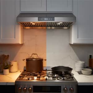 Hauslane 30-Inch Under Cabinet Touch Control Range Hood with Stainless Steel Filters in Stainless Steel (UC-PS18SS-30)